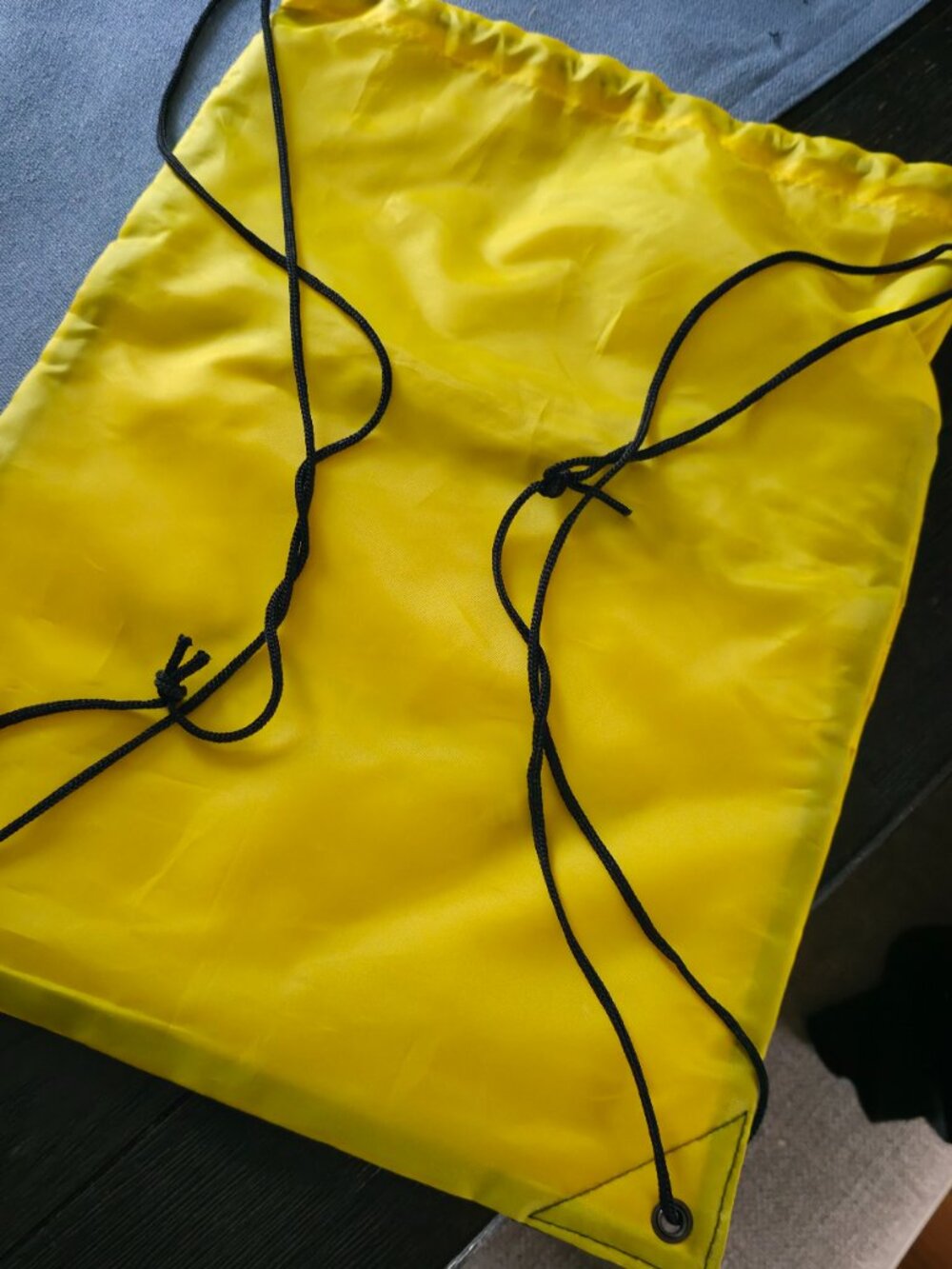 Dunlop Drawstring Backpack - Picture 2 of 2